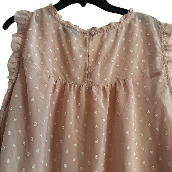 Women's Ruffled Sleeveless Top - Pink - Picture 3 of 3
